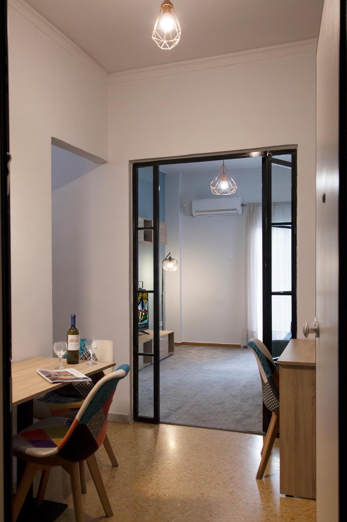 Suite 04 - Smart Cozy Suites - In The Heart Of Athens - 5 Minutes From Metro Экстерьер фото
